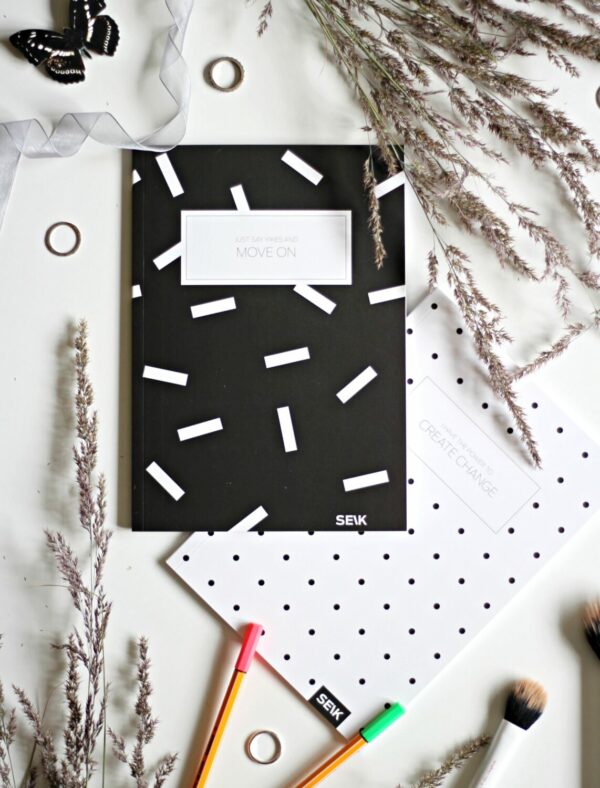 Bullet Journal / Dotted Notebook  black and white (2pcs)