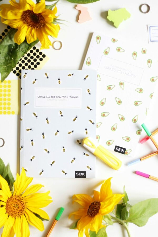 Bullet Journal / Dotted Notebook bees & Avocados (2 pcs) - Image 3