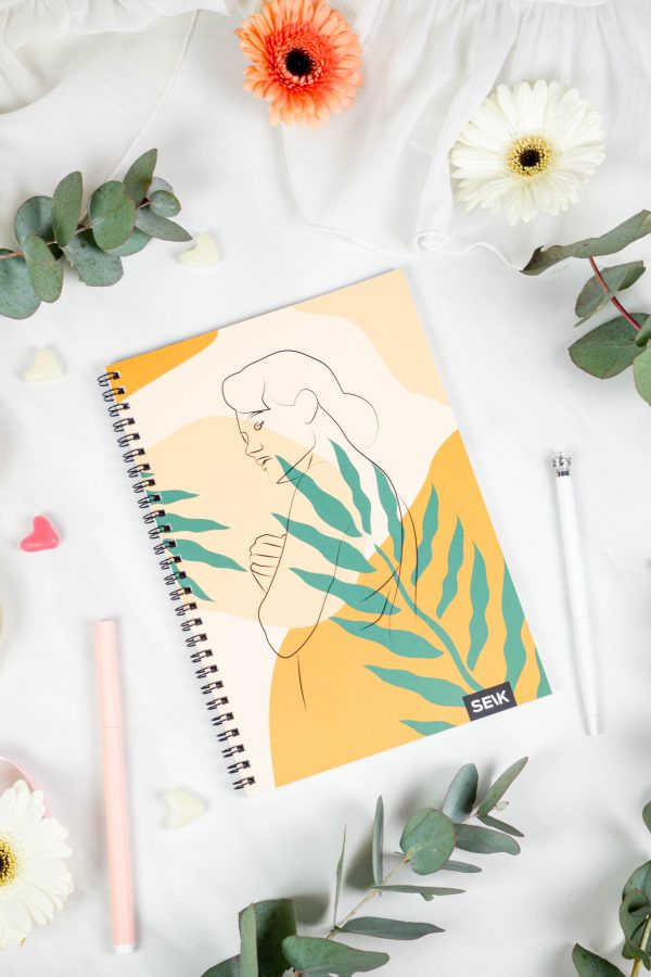Bullet Journal / Dotted Notebook with spiral binding - woman - Image 3