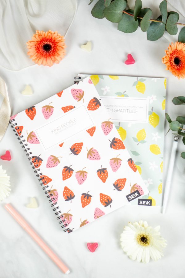 Bullet Journal / Dotted Notebook with spiral binding - Strawberries - Image 2