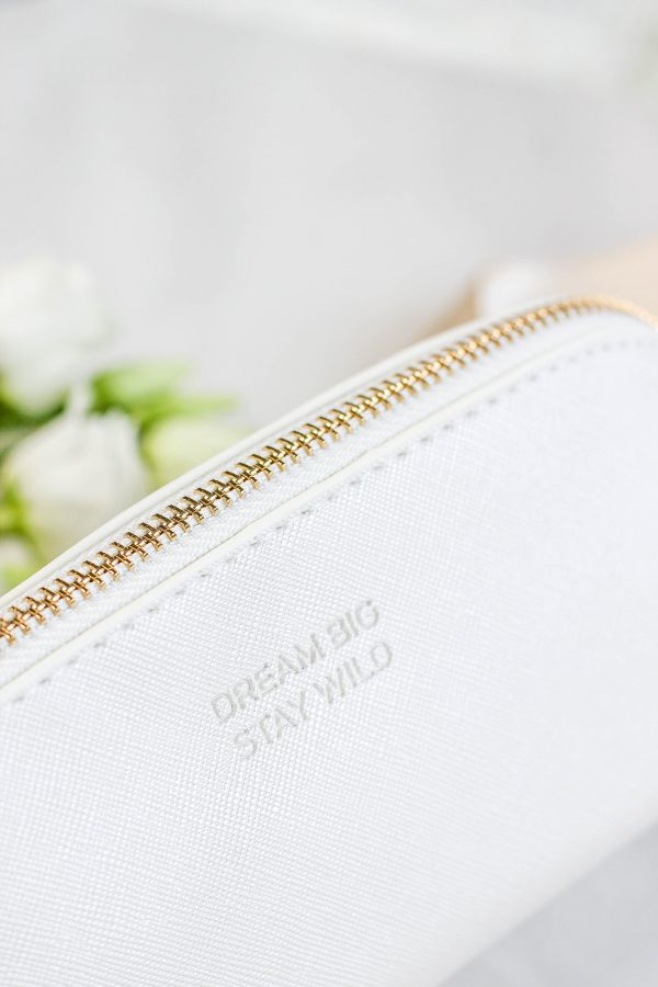 Design pencil case - dream big stay wild (white color) - Image 3