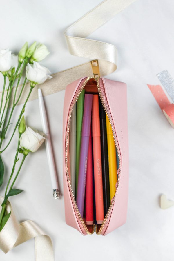 Design pencil case - embrace all that is you (pink color) - Image 4