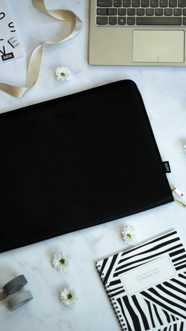 Laptop sleeve  - Dream. Plan. Do. (15”) - Image 8