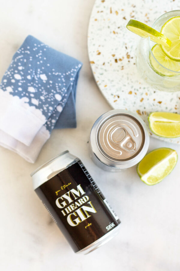 Socks in a tin - Gym? I heard Gin! - Gin & Tonic Socks (size 40-46) - Image 2