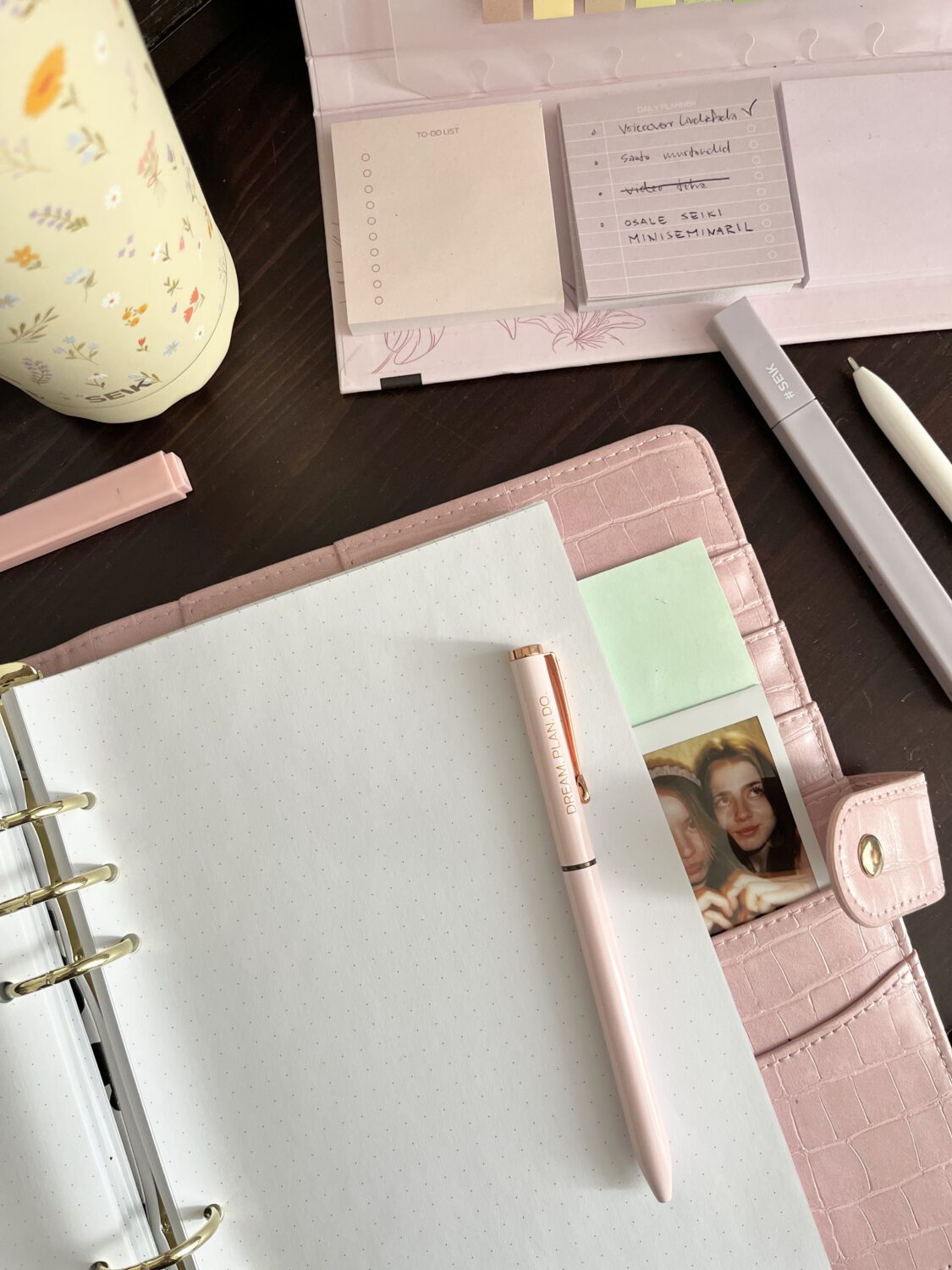 Bullet journal dotted pages (240 pages)