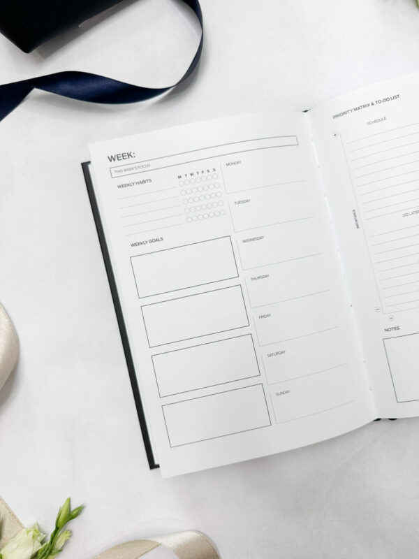 Ring binder productivity planner from premium faux leather A5 (white) - Image 15