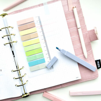 Rainbow sticky notes with ruler
