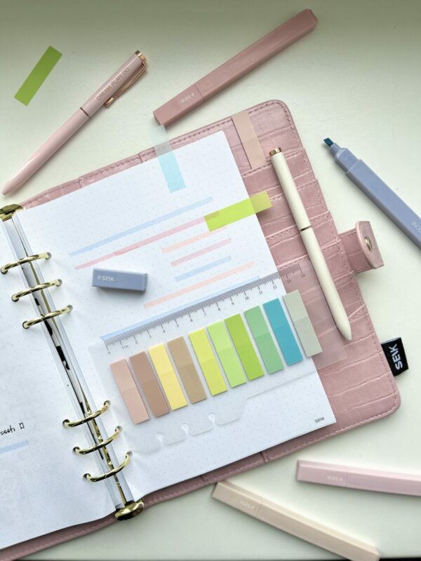 Rainbow sticky notes with ruler - Image 10