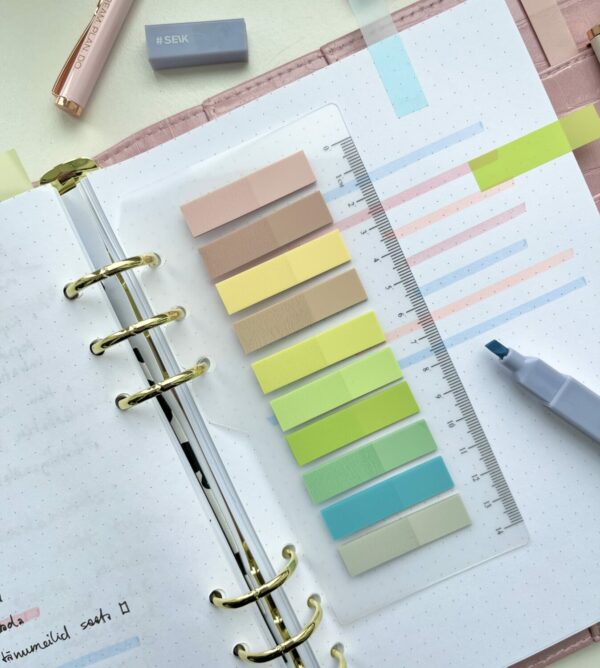 Rainbow sticky notes with ruler - Image 7