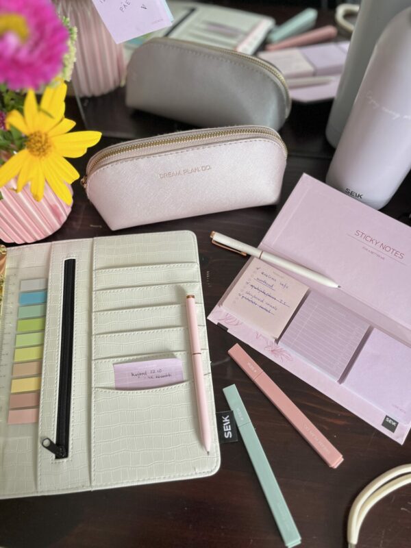 Rainbow sticky notes with ruler - Image 3