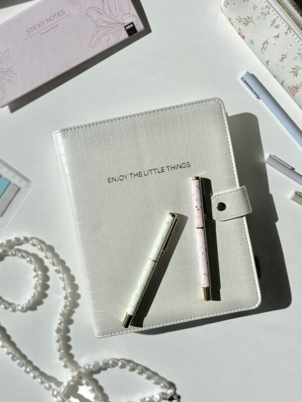 Blossom Pens - Beige (black) & Pink (Blue) - 2 pcs - Image 7