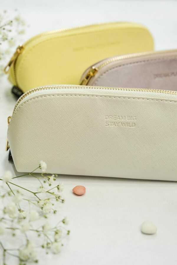 Pencil case -Dream big, stay wild (white color) - Image 12