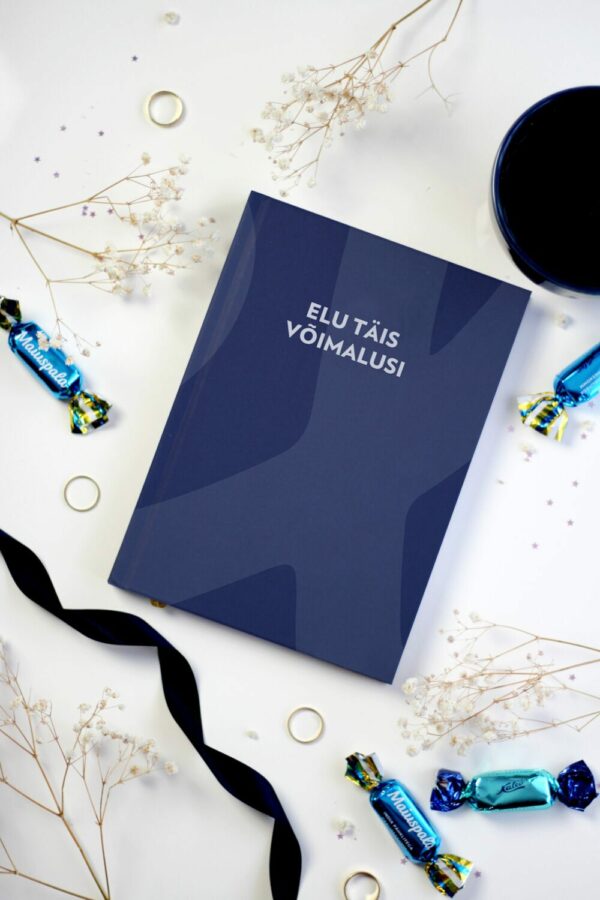 Personalised productivity planner with custom branding and company logo - Image 4