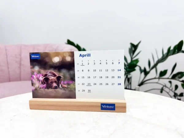 personalised table calendars with logo and branding - Image 2
