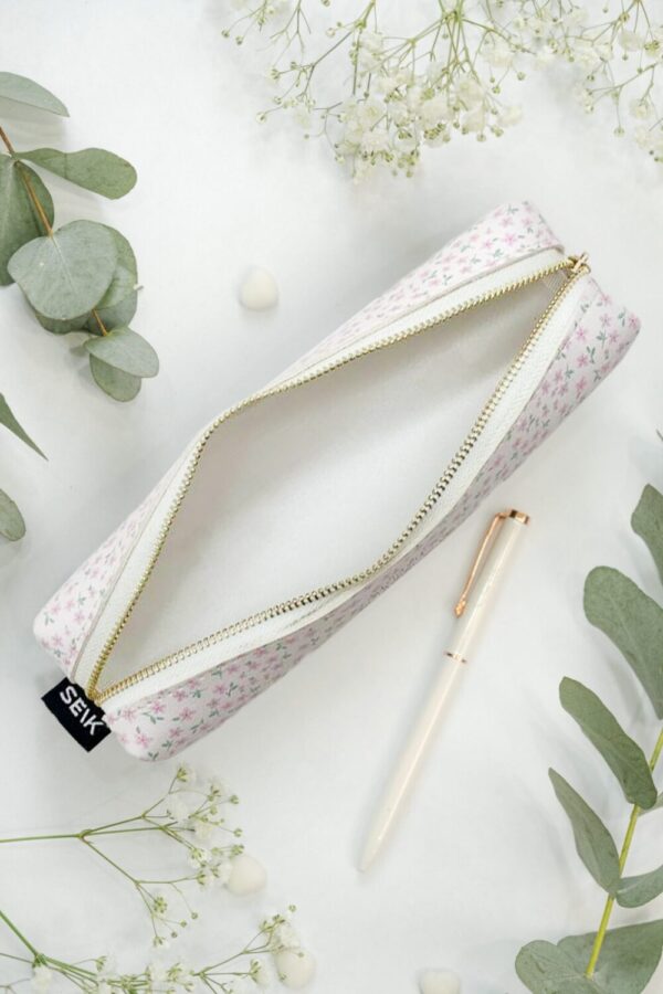 Pencil case with flowers- blossoms - Image 3