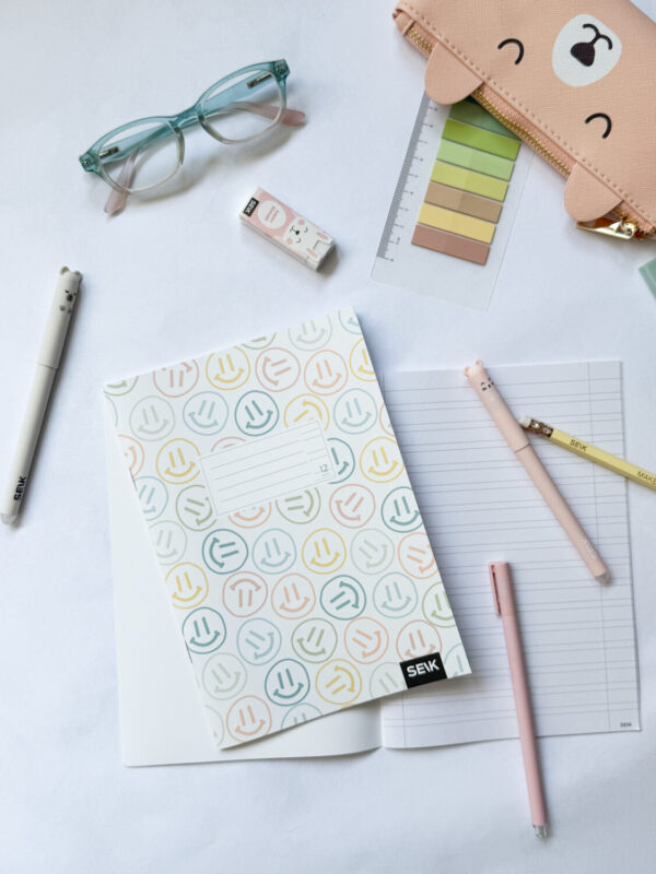 Handwriting practice notebook (12 sheets) - smileys - Image 3