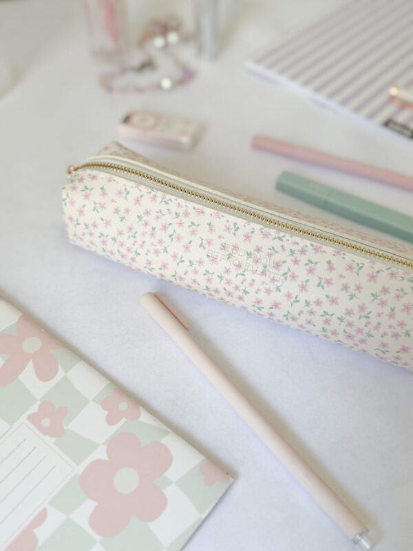 Pencil case with flowers- blossoms - Image 6