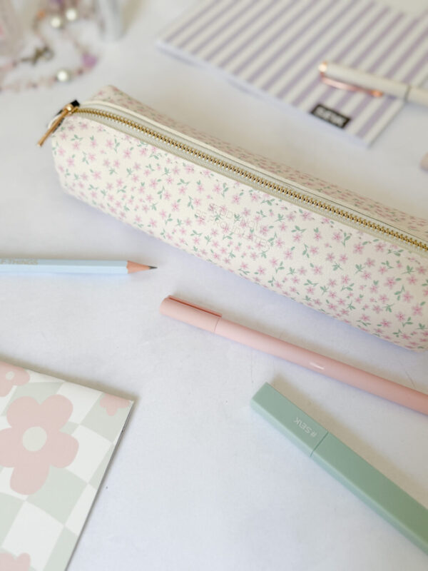 Pencil case with flowers- blossoms - Image 4