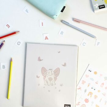 Movable alphabet – happy bunny