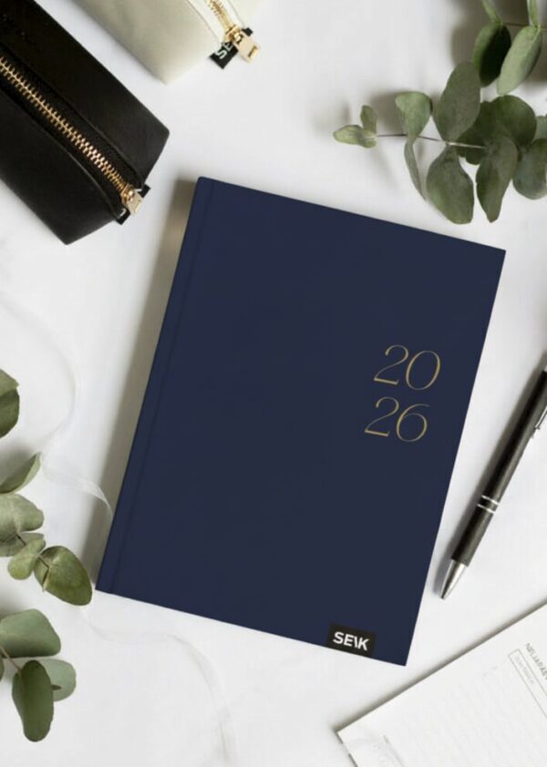 Happy Calendar planner 2026 (a5) - dark blue